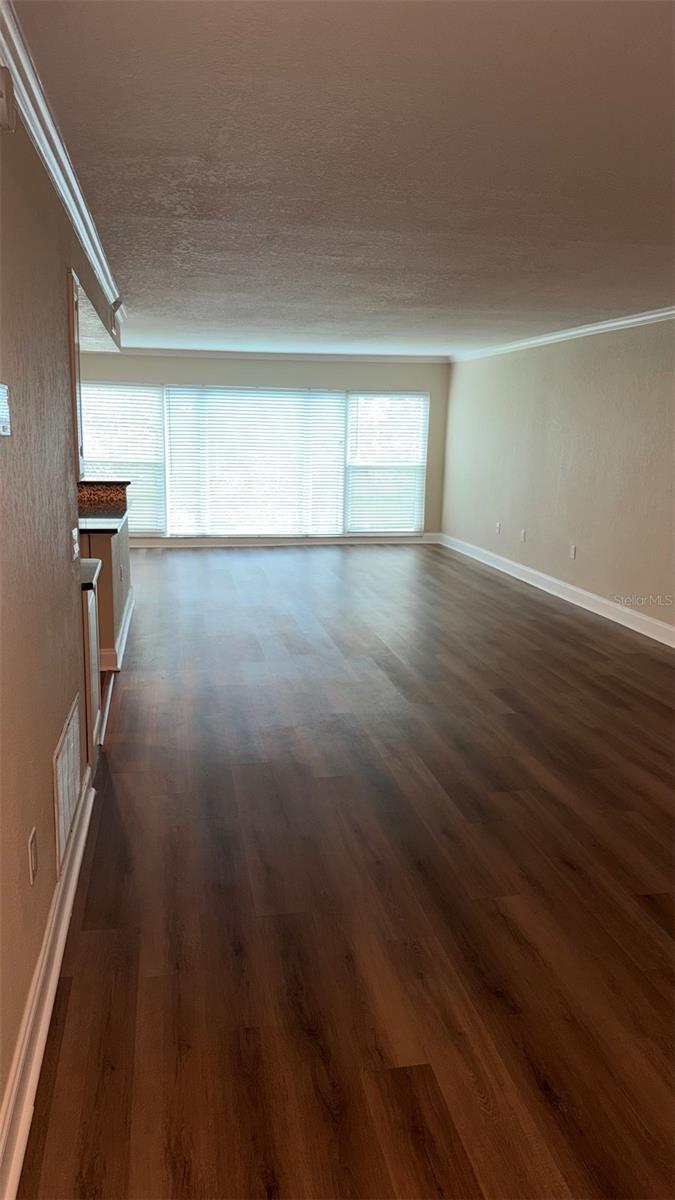 225 COUNTRY CLUB DR #E346 — photo 11