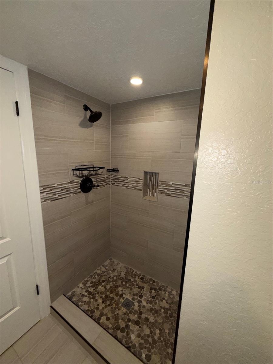 225 COUNTRY CLUB DR #E346 — photo 18