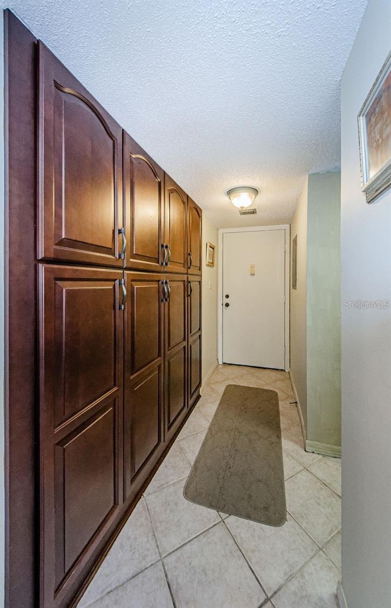 90 S HIGHLAND AVE #214 — photo 4