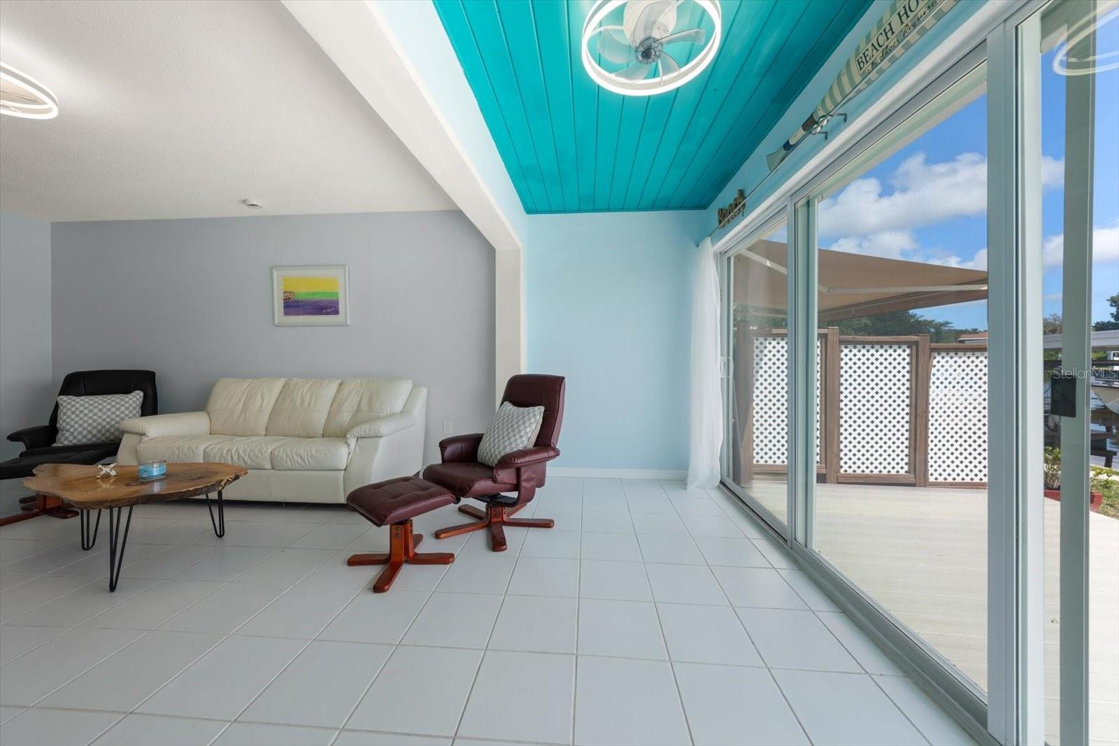 599 WESTWINDS DR #9 — photo 11