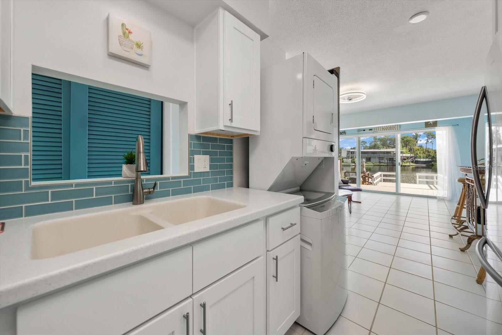 599 WESTWINDS DR #9 — photo 4