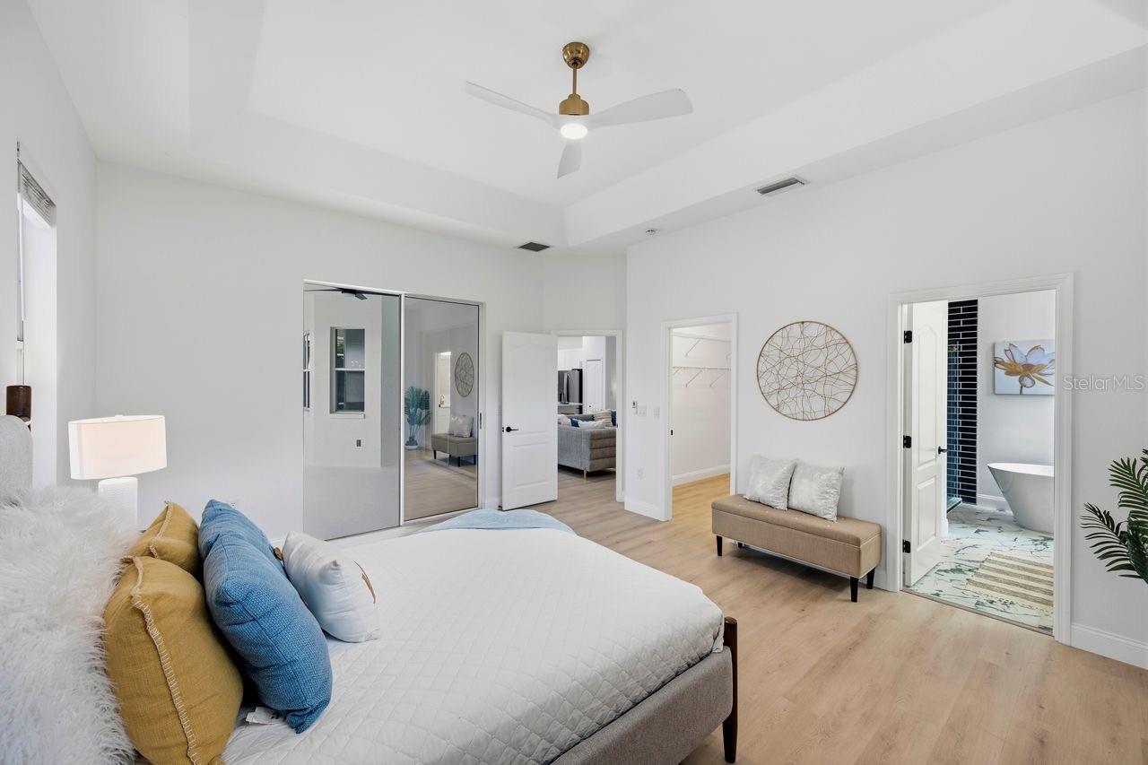 6011 CHAPARRAL AVE — photo 16