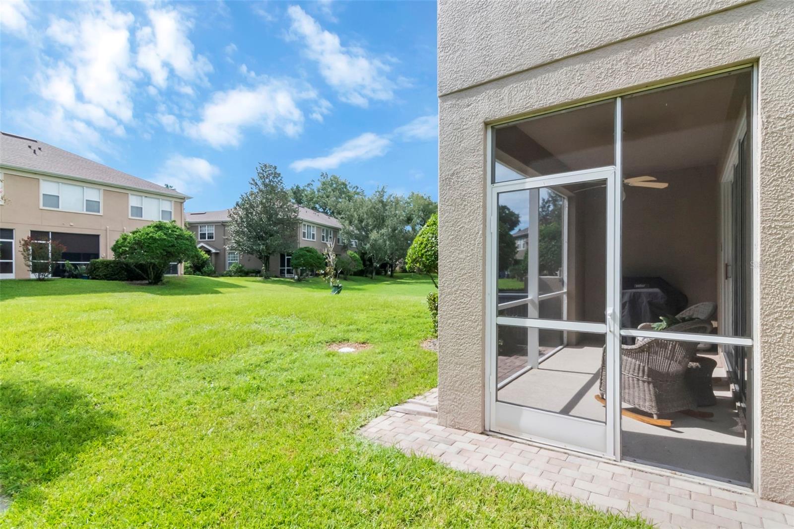 4111 BISMARCK PALM DR — photo 31
