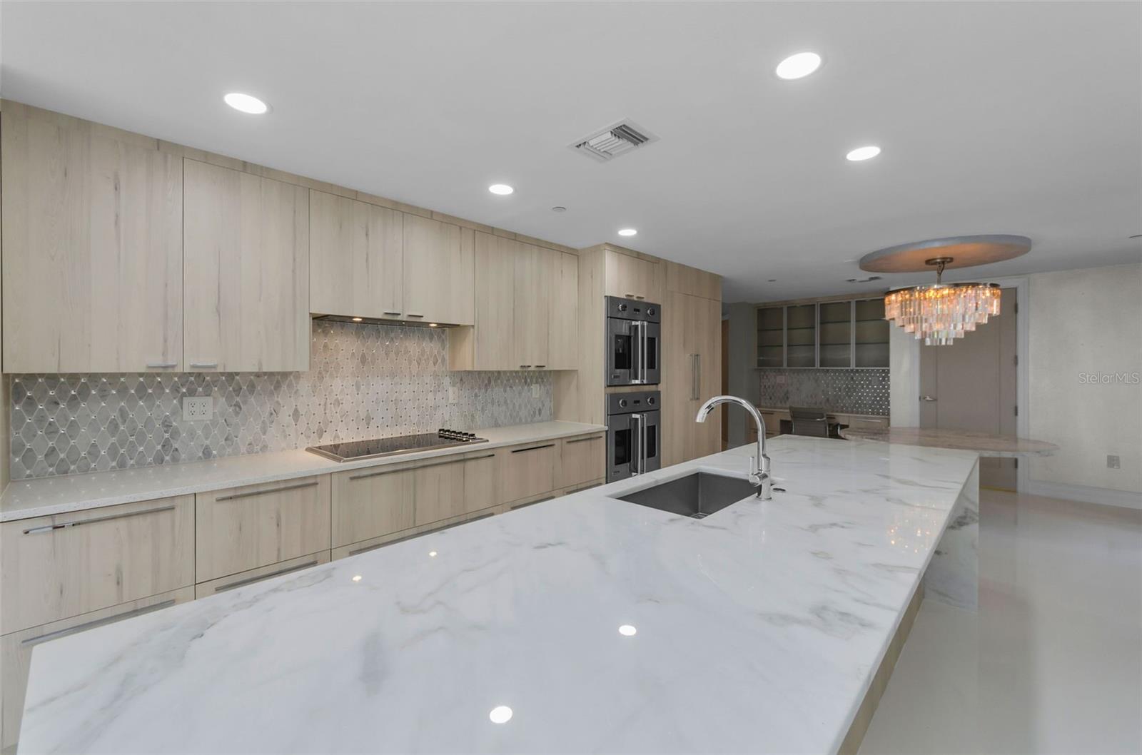 331 CLEVELAND ST #1101 — photo 30