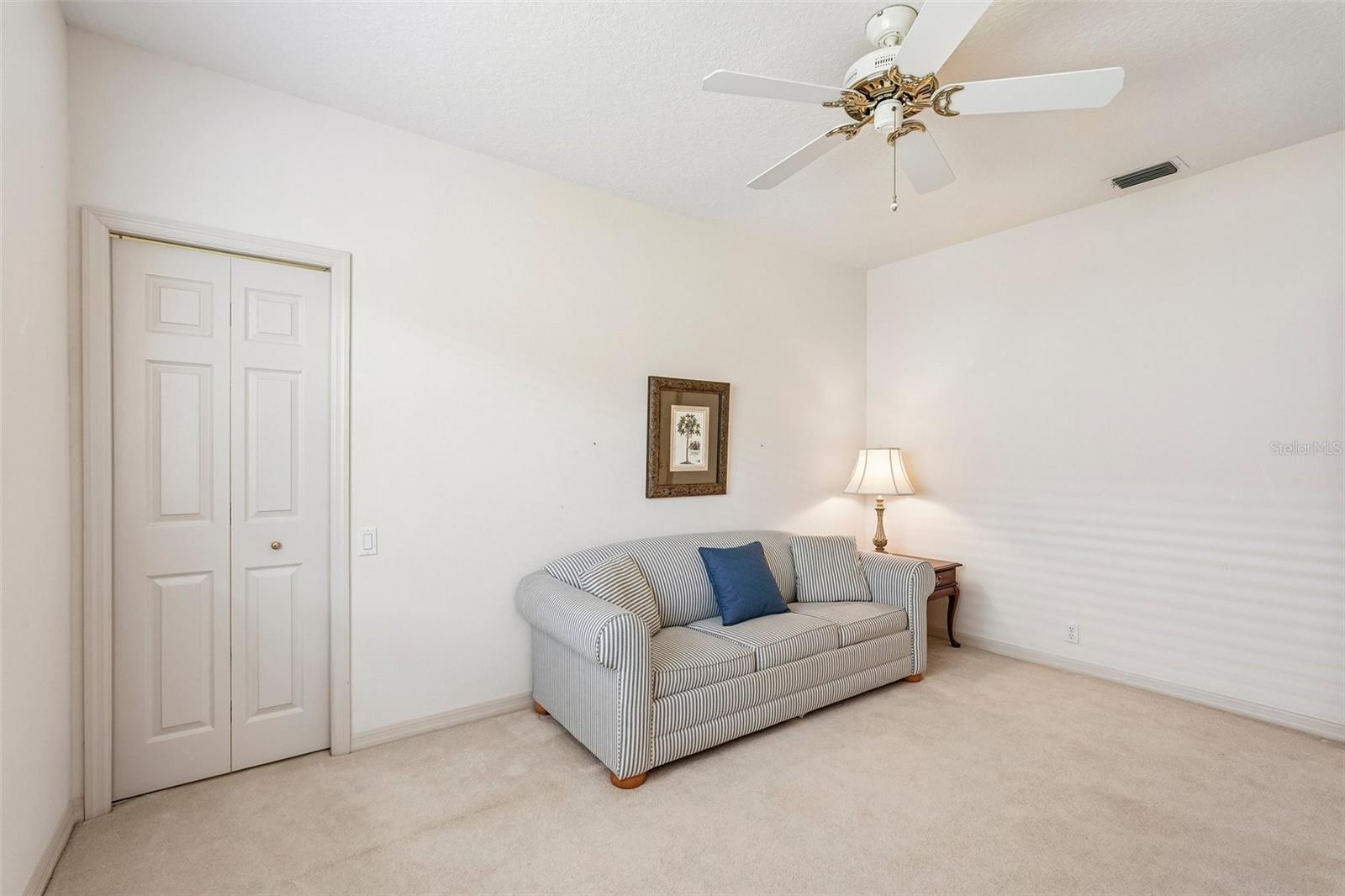 403 LANSBROOK DR — photo 38