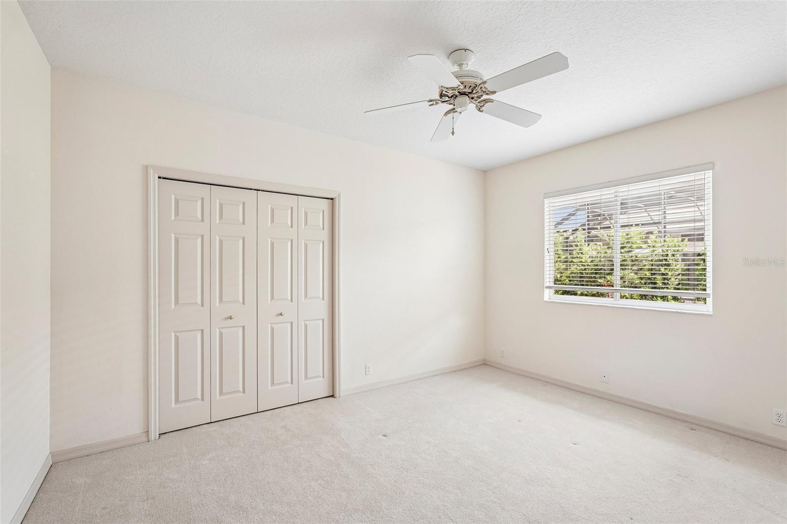 403 LANSBROOK DR — photo 43