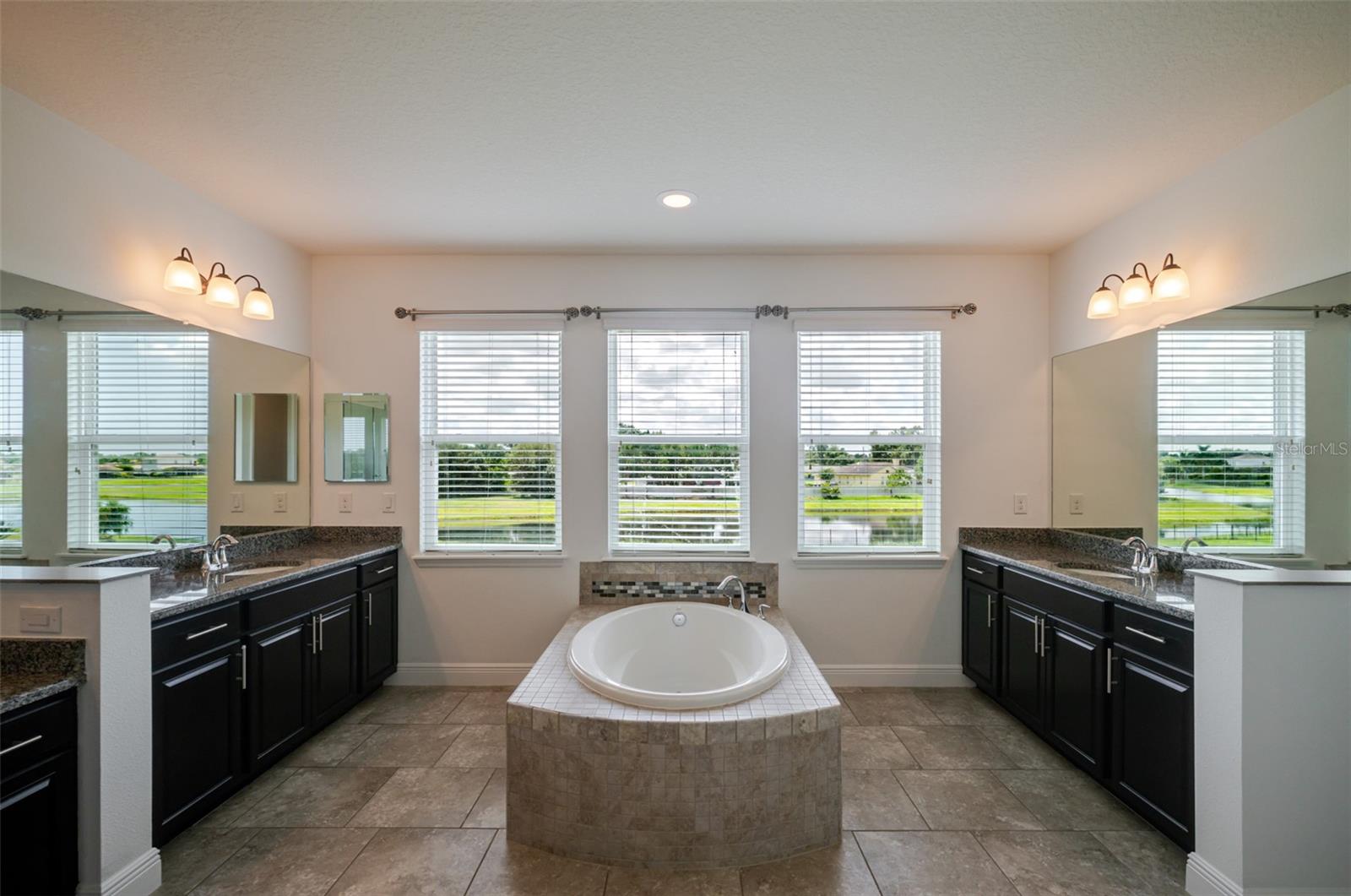 4789 VASCA DR — photo 40