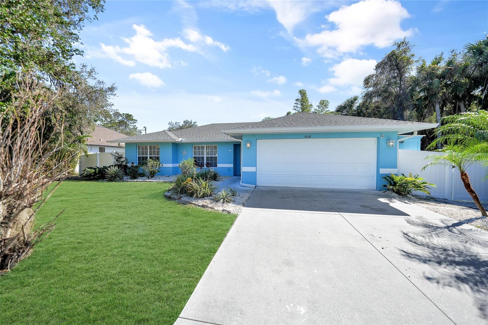 4040 S CRANBERRY BLVD — photo 2