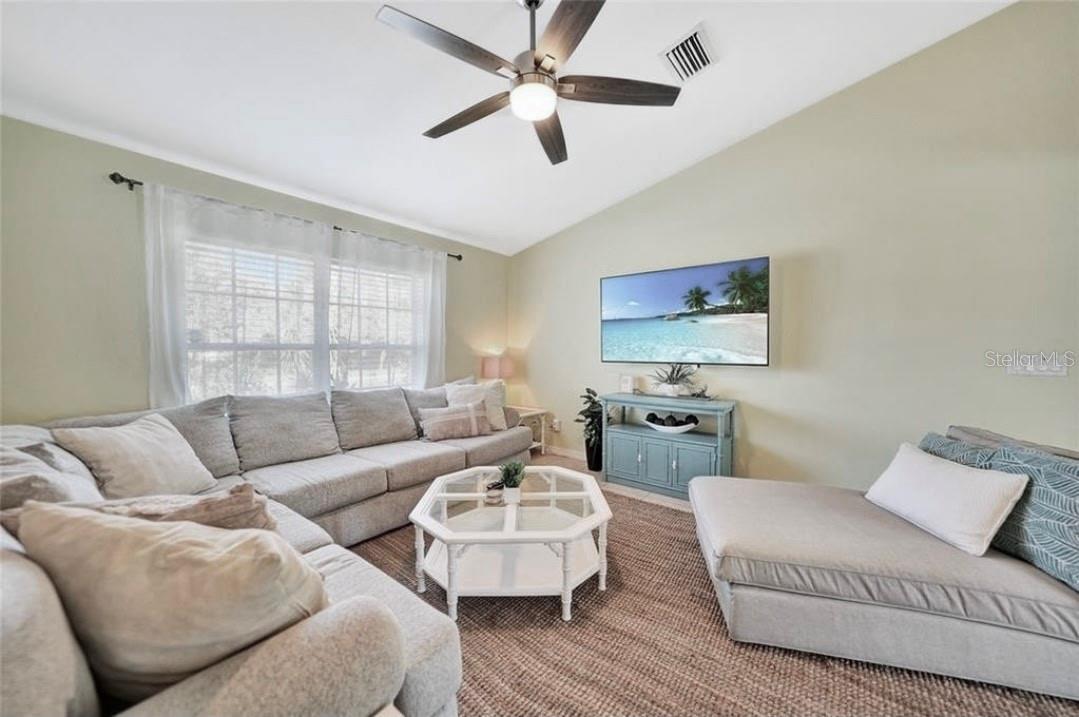 4040 S CRANBERRY BLVD — photo 8