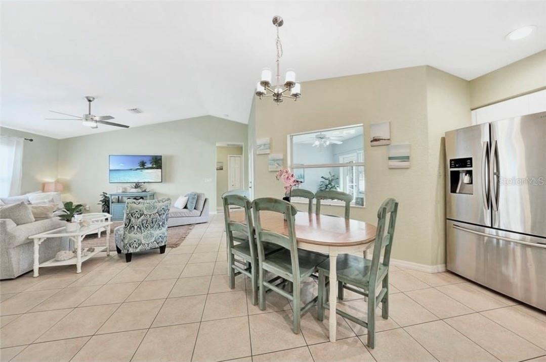 4040 S CRANBERRY BLVD — photo 10