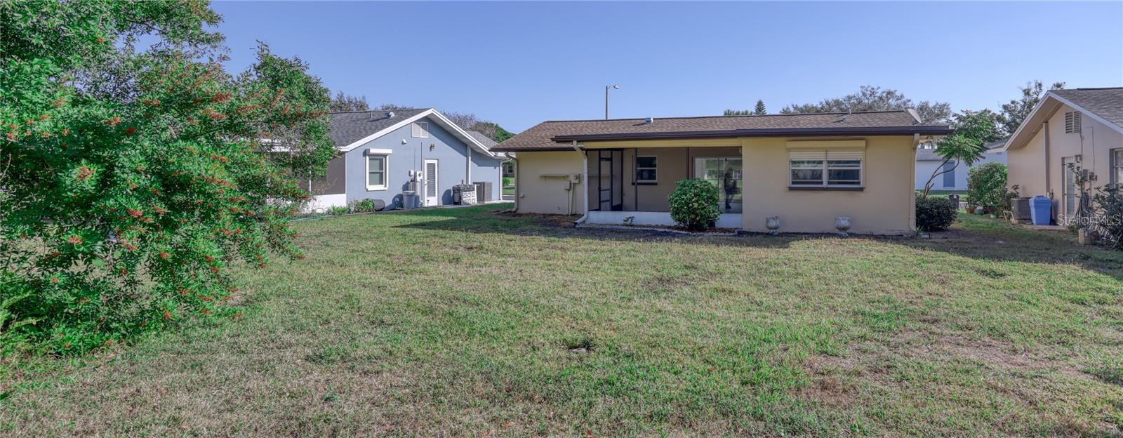 4318 GREAT LAKES DR N — photo 29