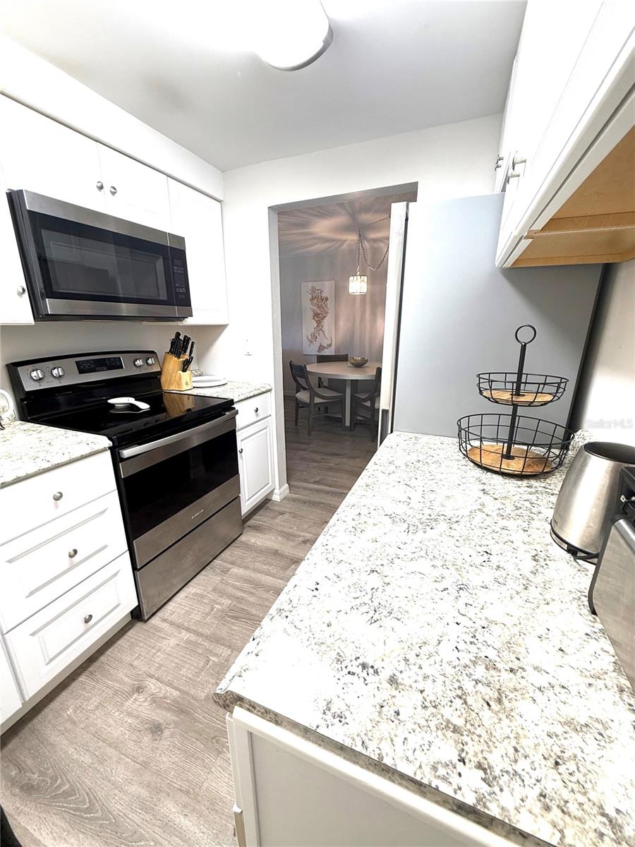 1799 N HIGHLAND AVE #75 — photo 6