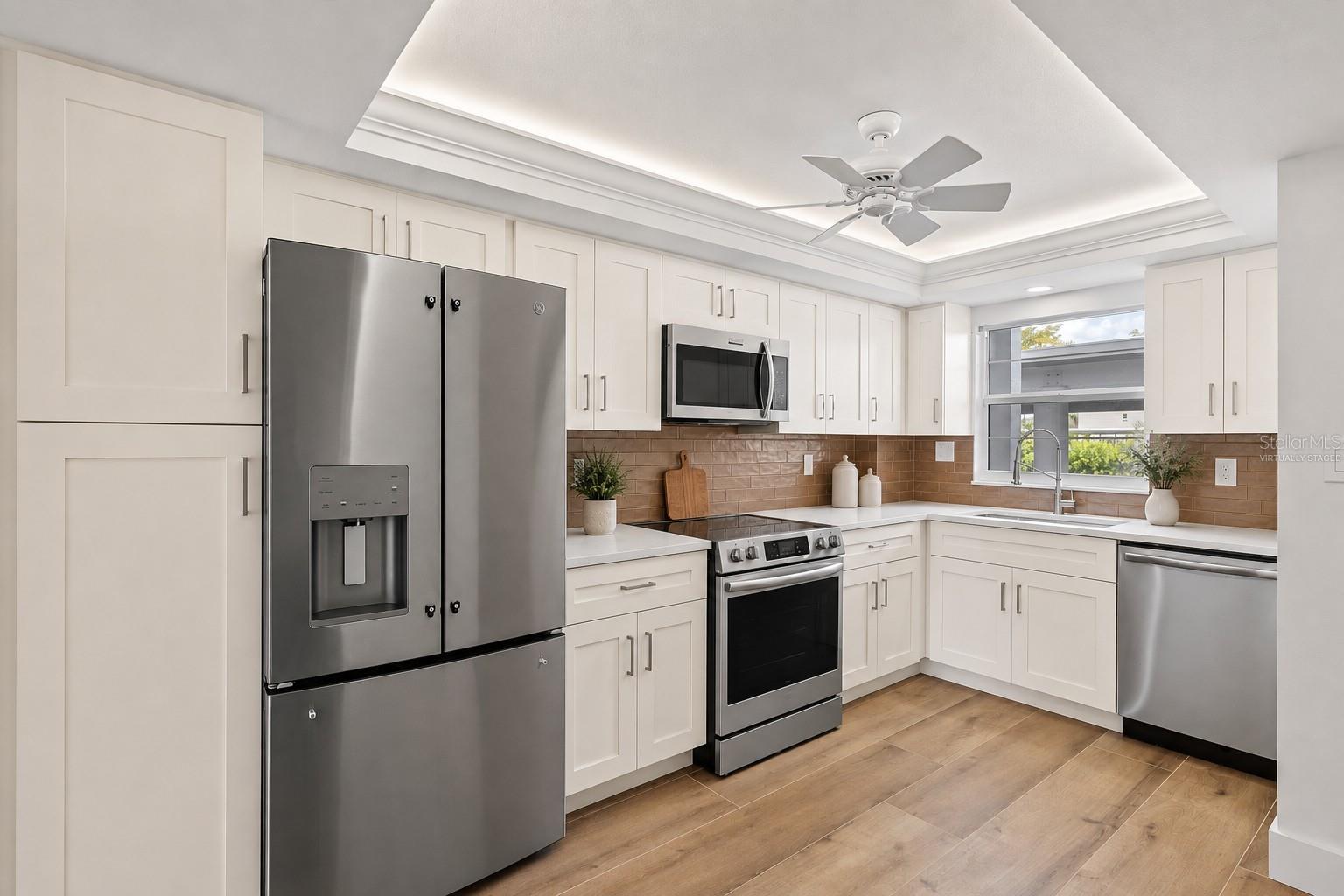 5600 BEACH WAY DR #111 — photo 2