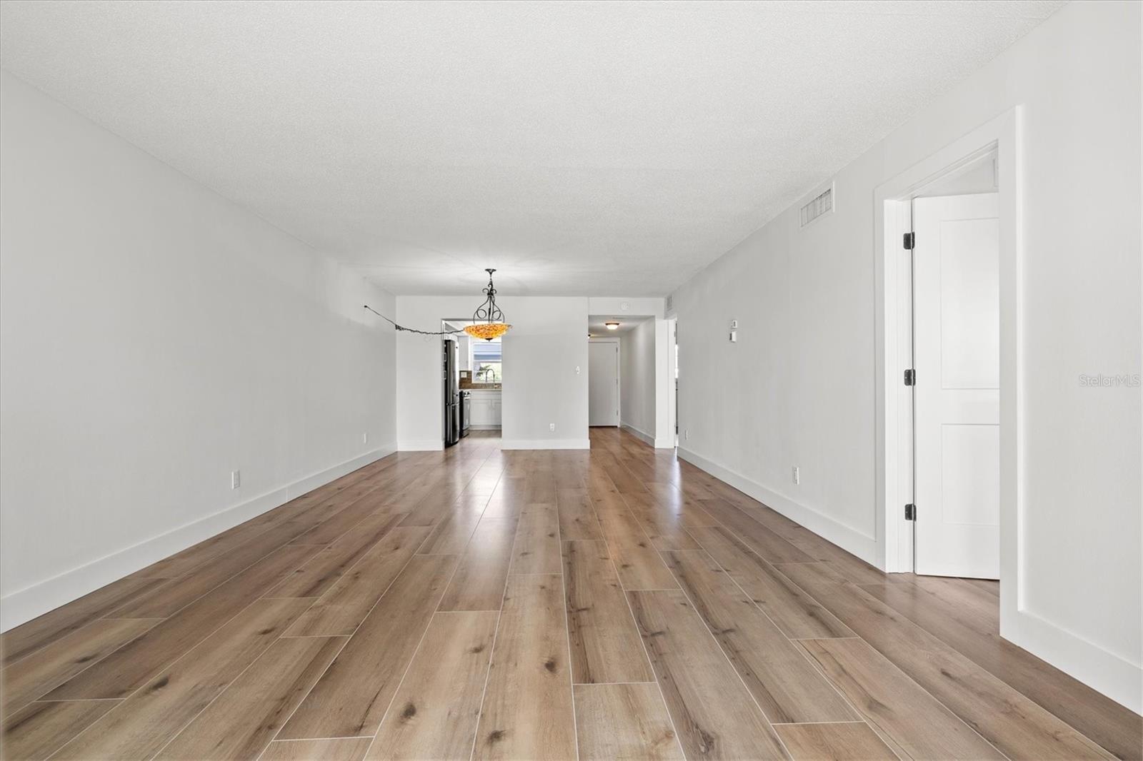 5600 BEACH WAY DR #111 — photo 25