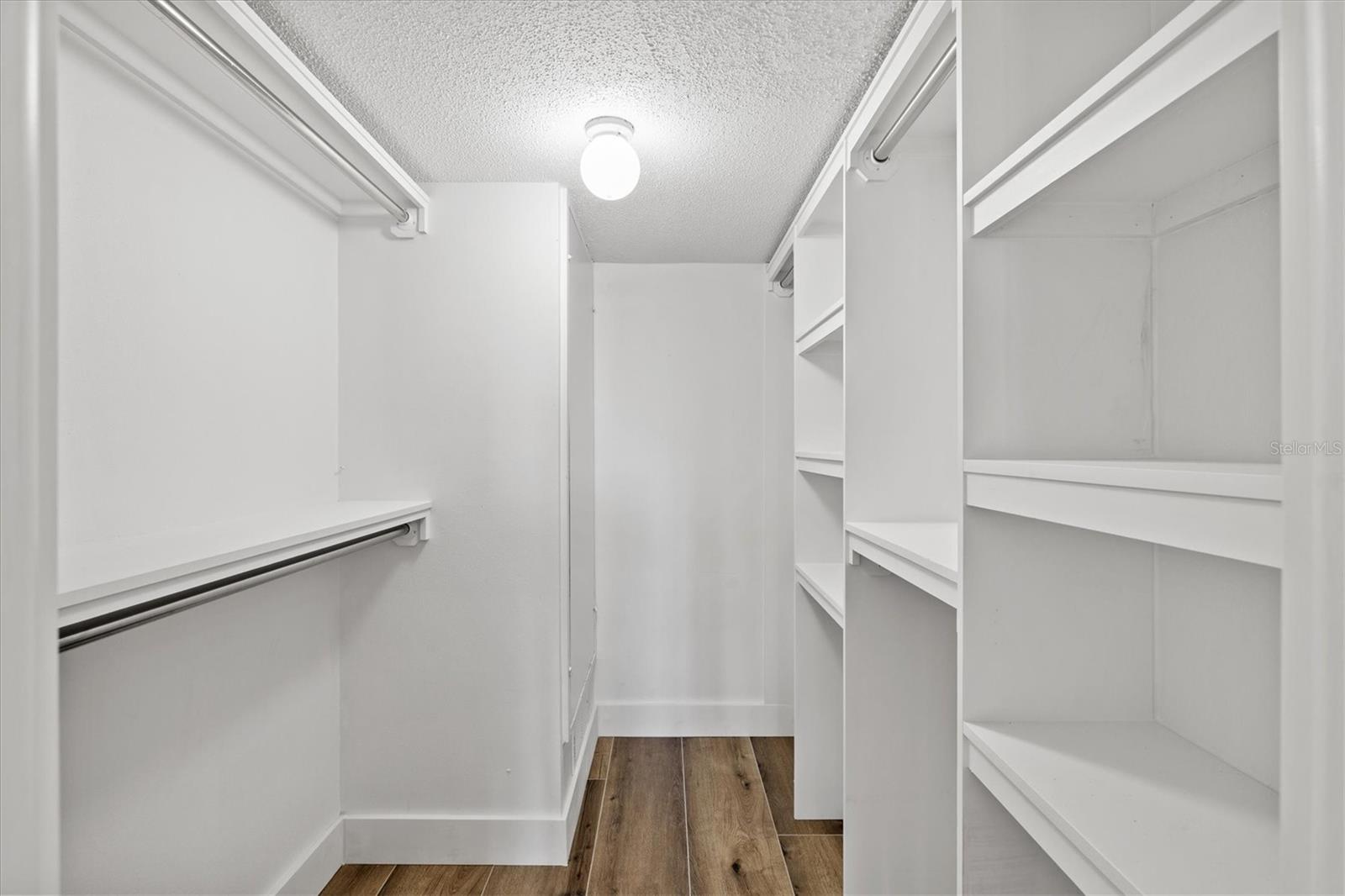 5600 BEACH WAY DR #111 — photo 17
