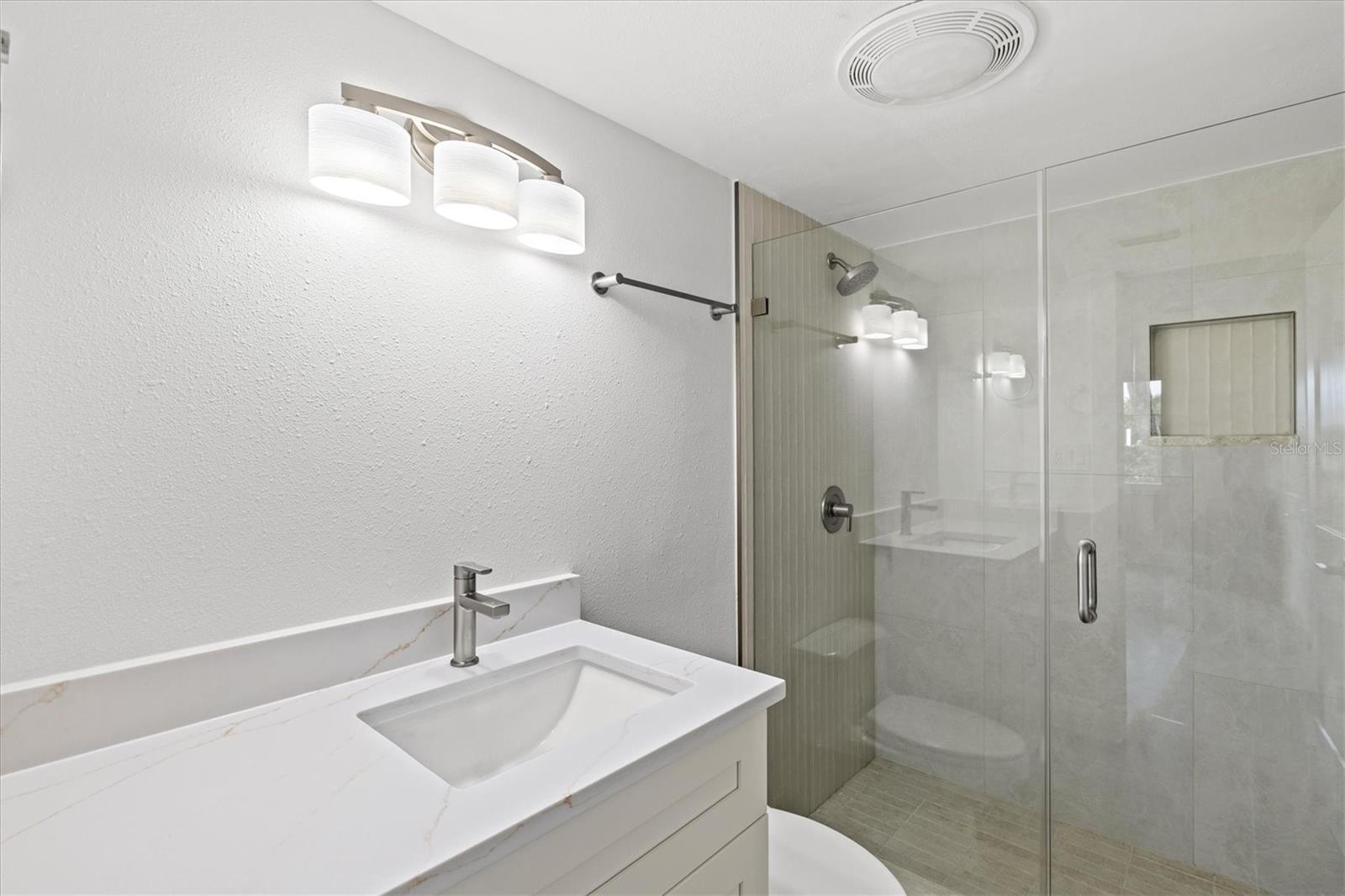 5600 BEACH WAY DR #111 — photo 18