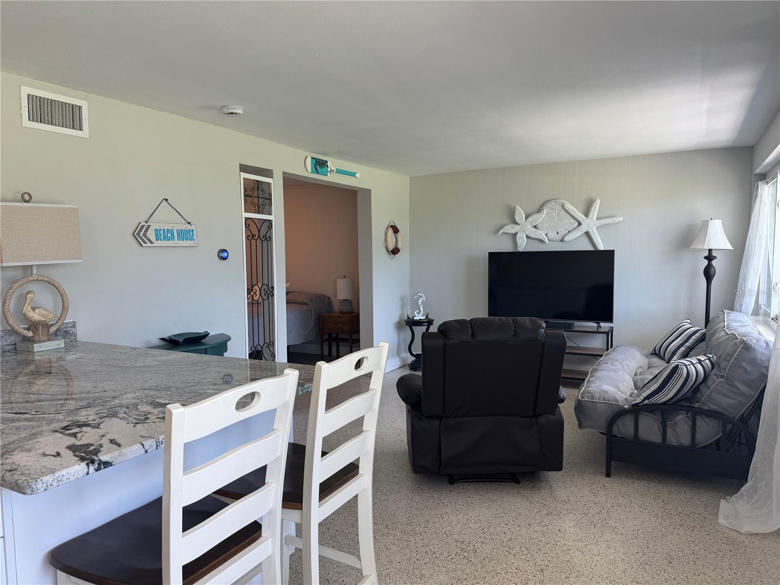 1834 SHORE DR S #6 — photo 9