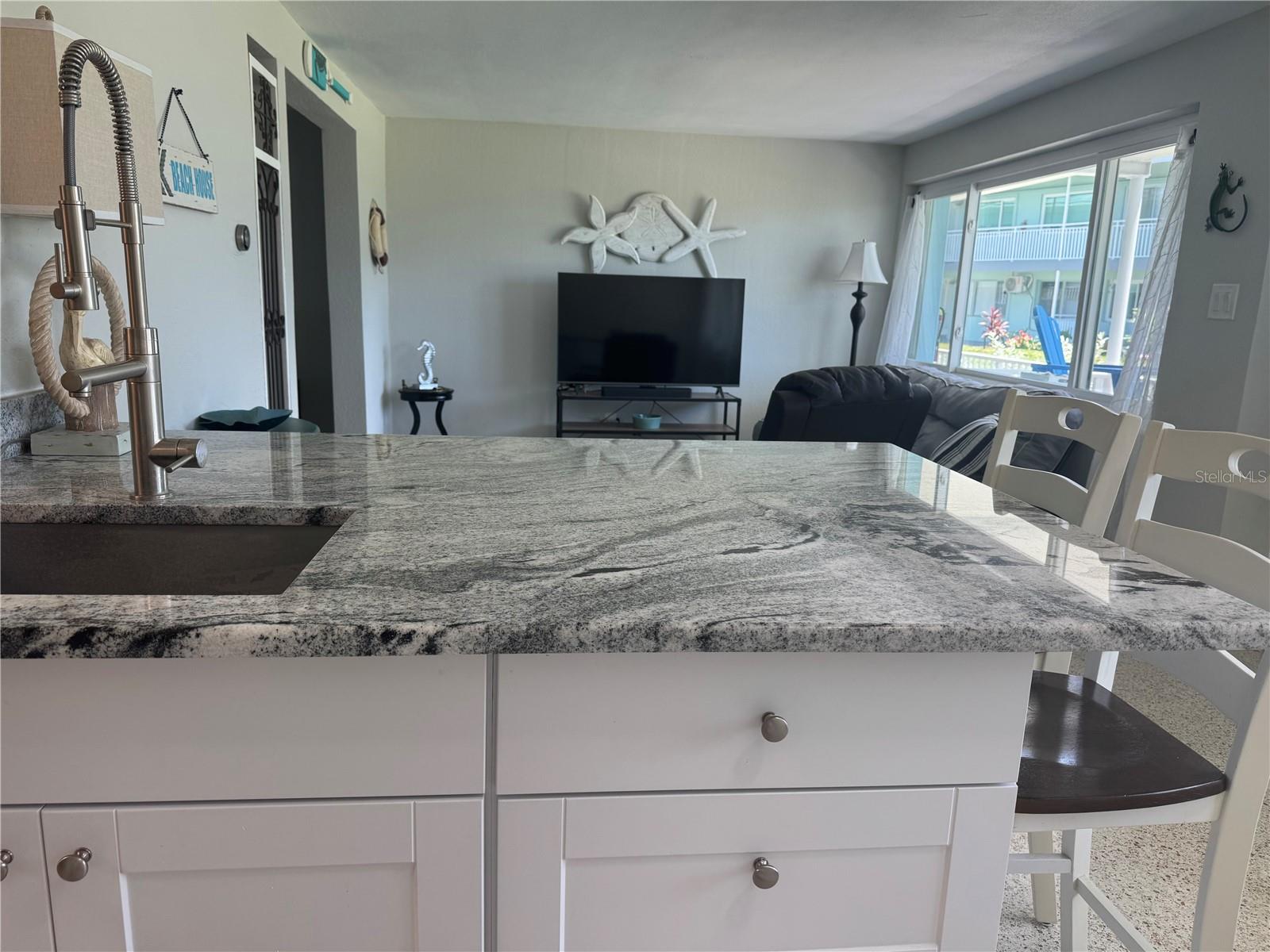 1834 SHORE DR S #6 — photo 12