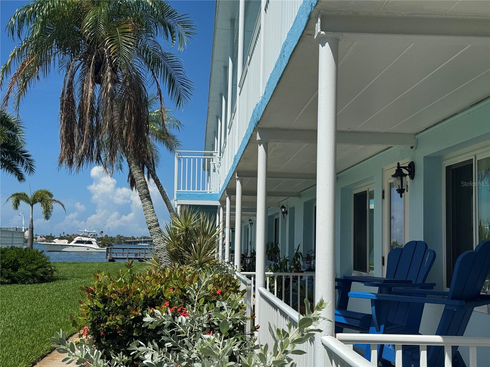 1834 SHORE DR S #6 — photo 4