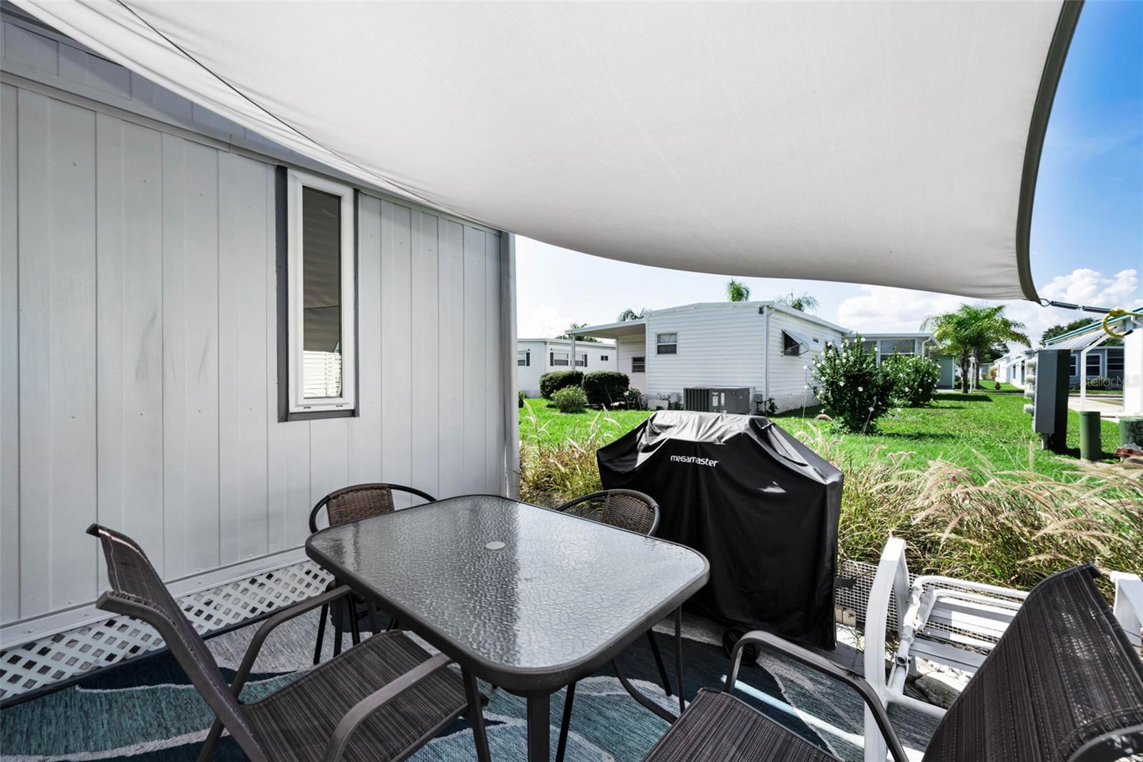 143 MELODY LN — photo 38