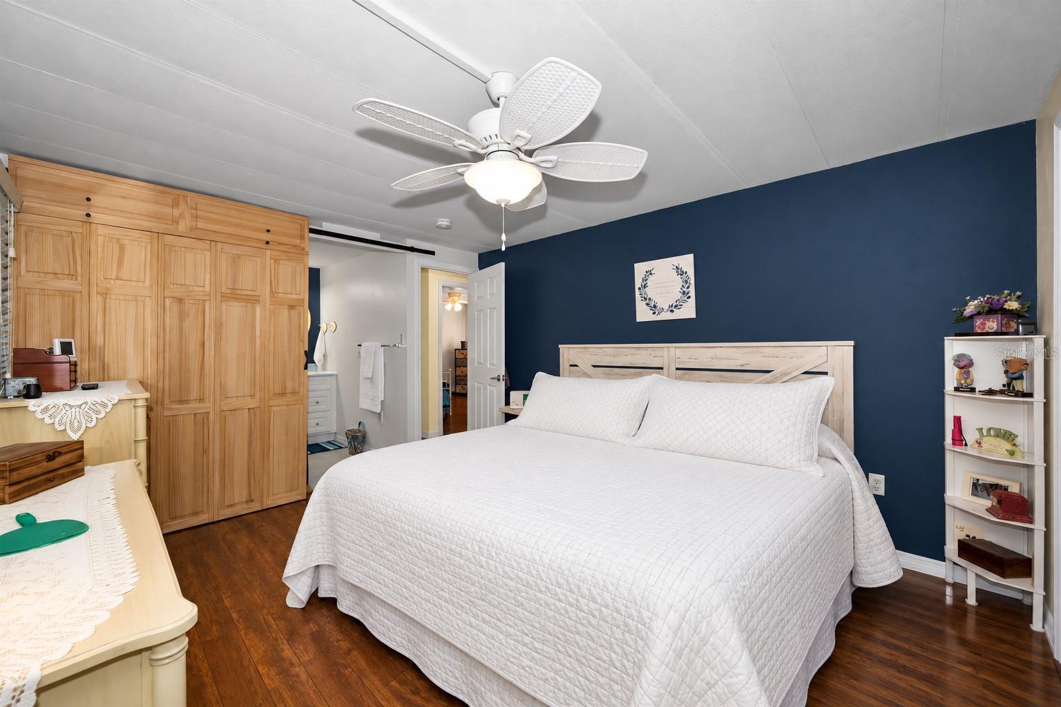 143 MELODY LN — photo 8
