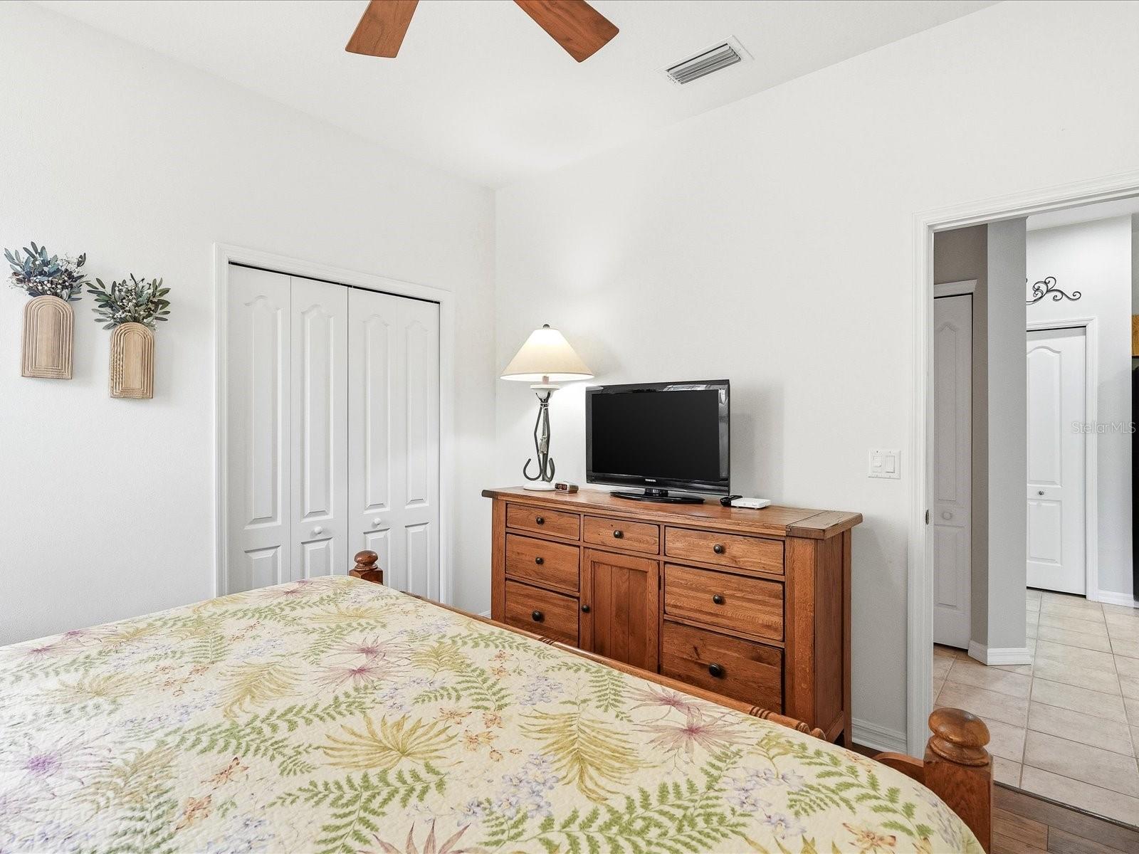 4693 WHISPERING OAKS DR — photo 25