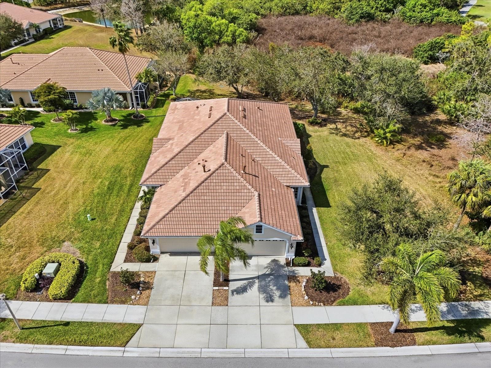 4693 WHISPERING OAKS DR — photo 31