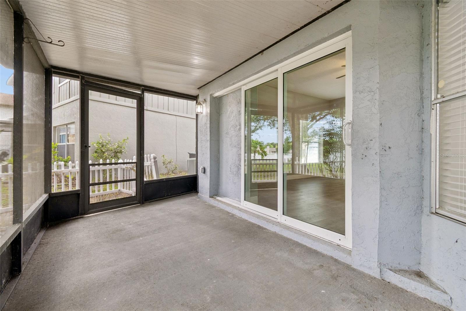 12914 LONGCREST DR — photo 55