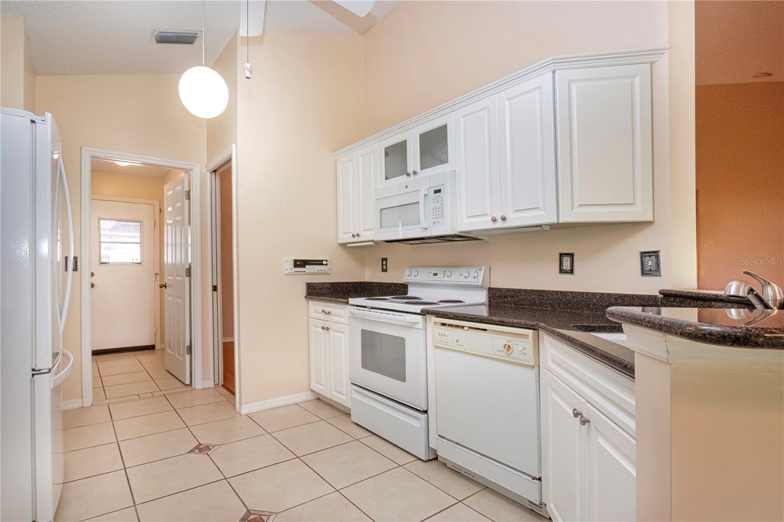 2424 E DEL WEBB BLVD — photo 28