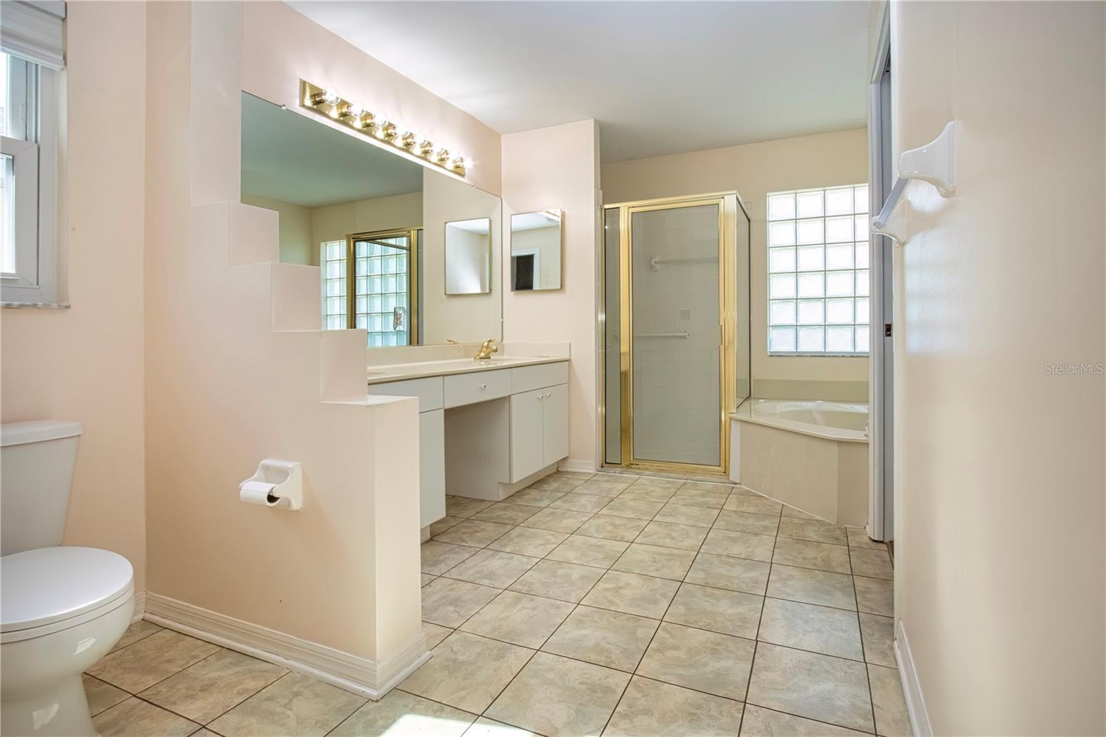 2424 E DEL WEBB BLVD — photo 45