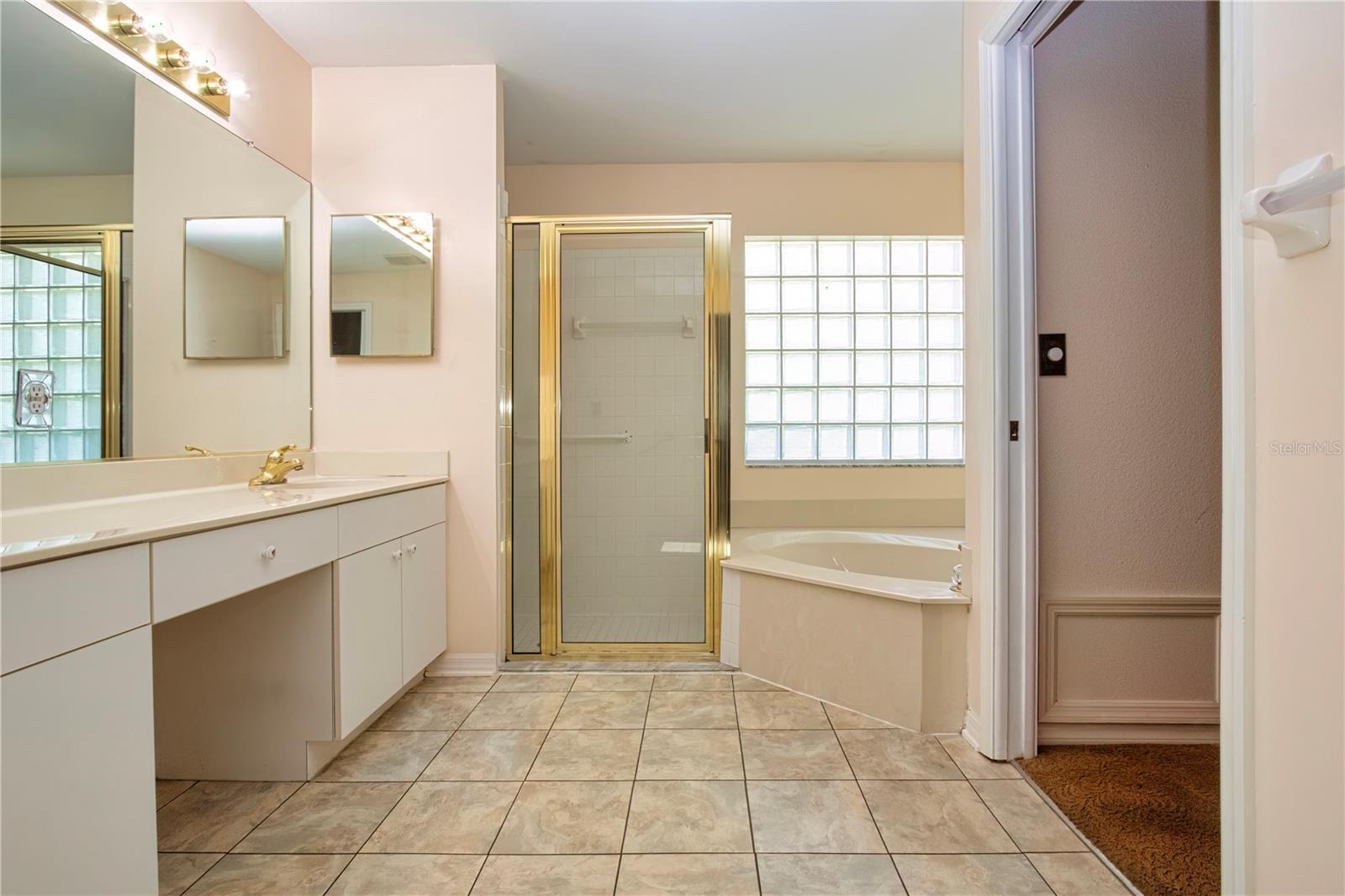 2424 E DEL WEBB BLVD — photo 47