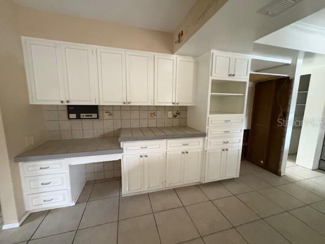 4240 CHARING CROSS RD — photo 13