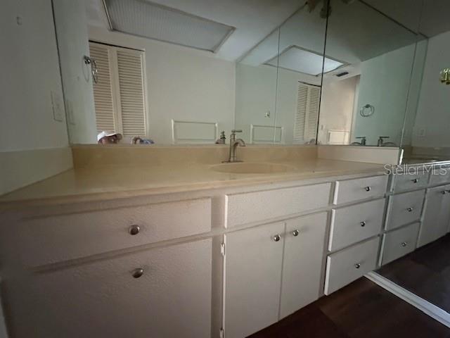 4240 CHARING CROSS RD — photo 6
