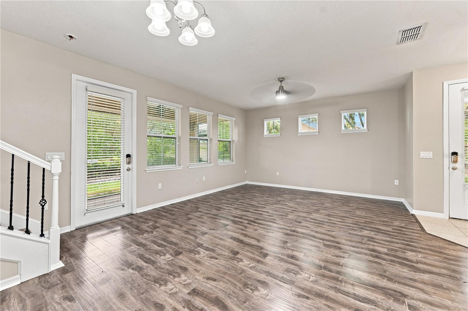 17013 VILESTA DR — photo 12