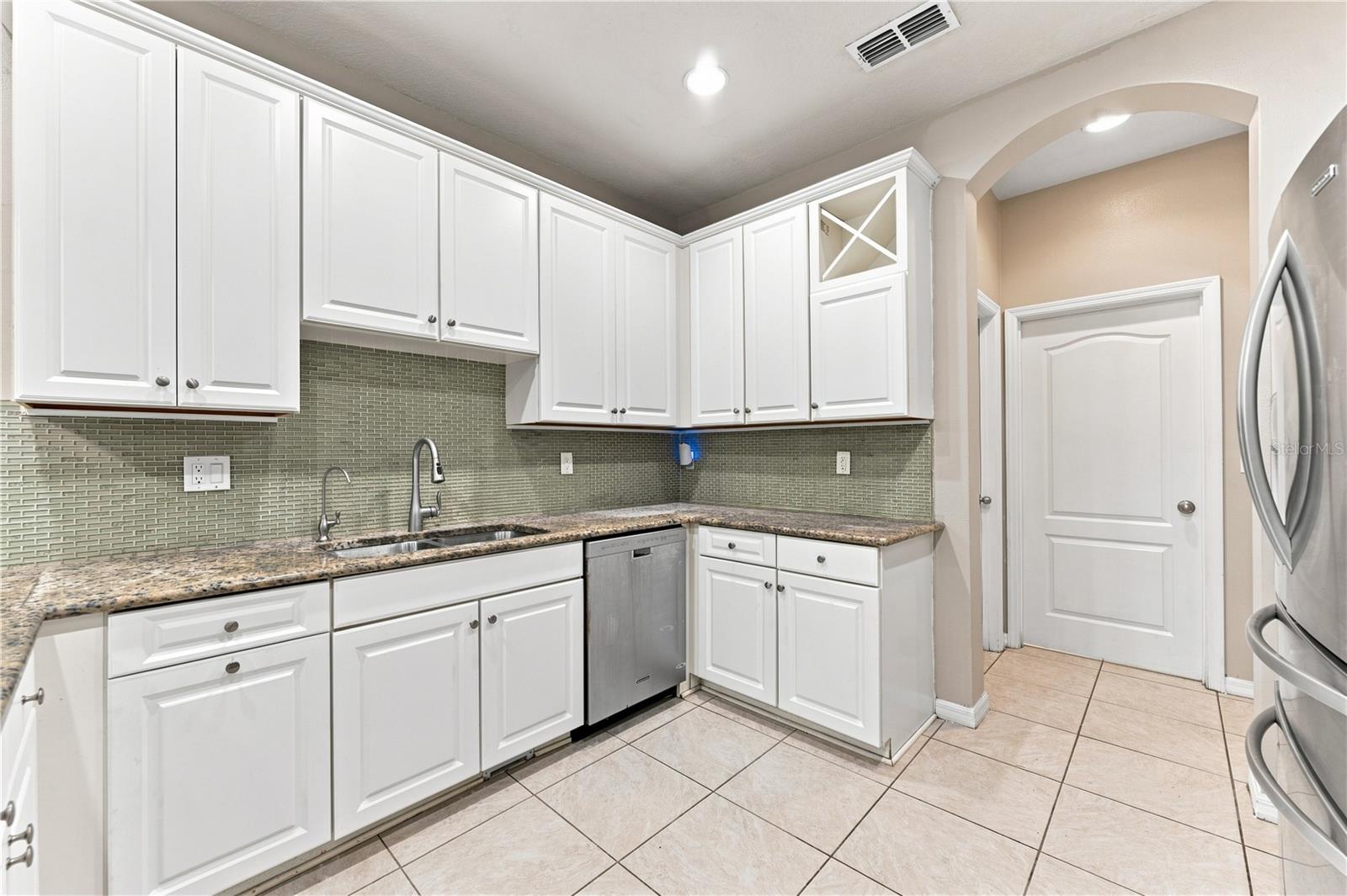 17013 VILESTA DR — photo 7