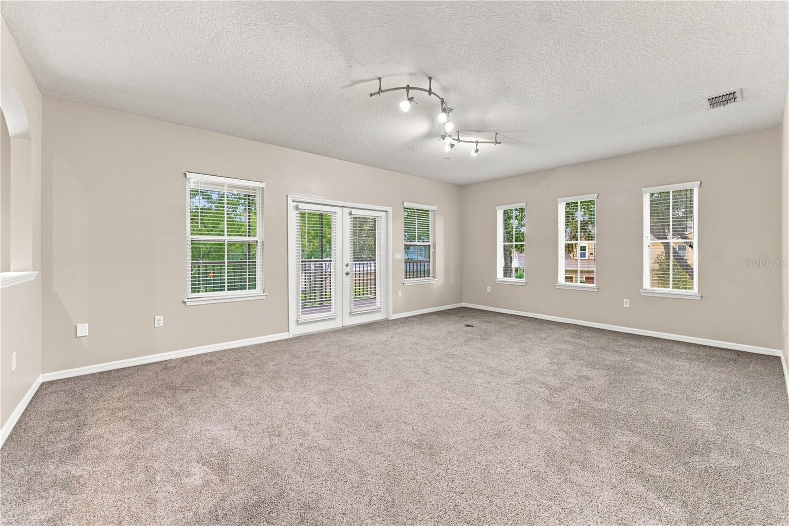 17013 VILESTA DR — photo 20