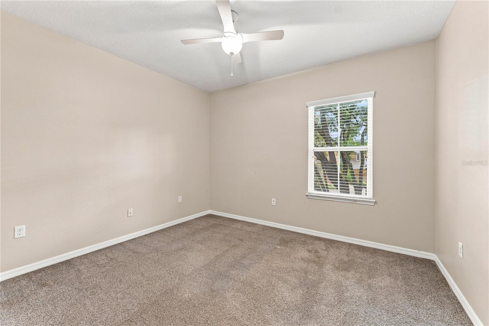 17013 VILESTA DR — photo 23