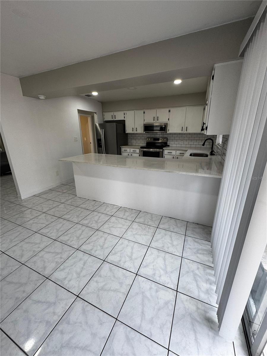 4202 E OKARA RD — photo 19