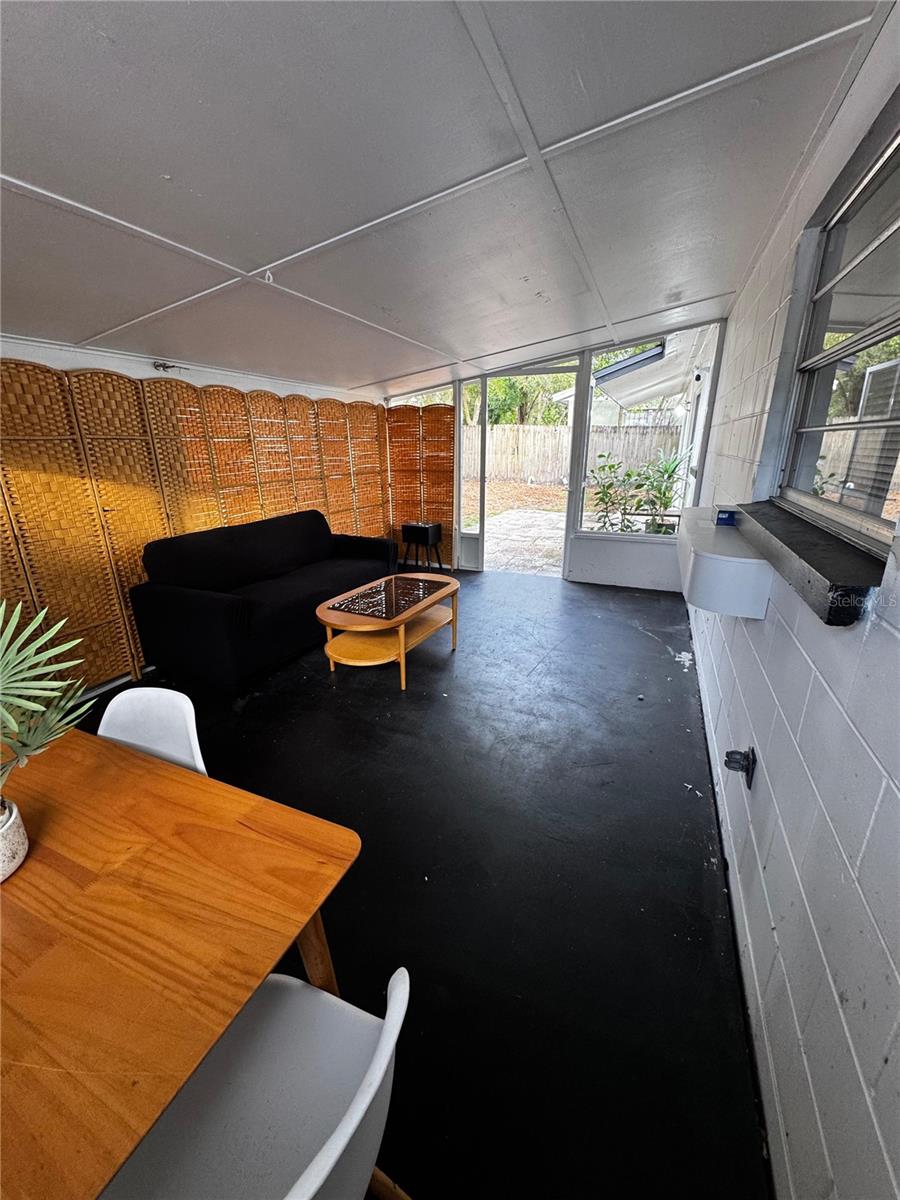 4202 E OKARA RD — photo 21