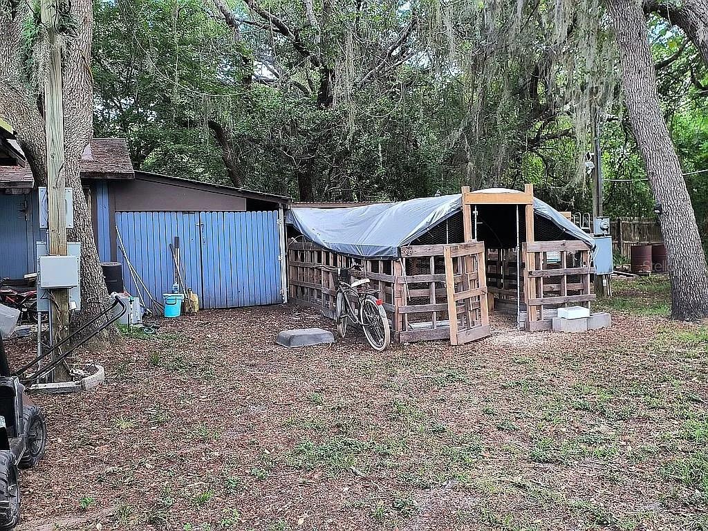 11853 CATON AVE — photo 6