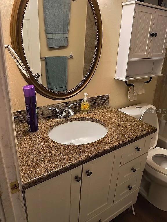 11853 CATON AVE — photo 16