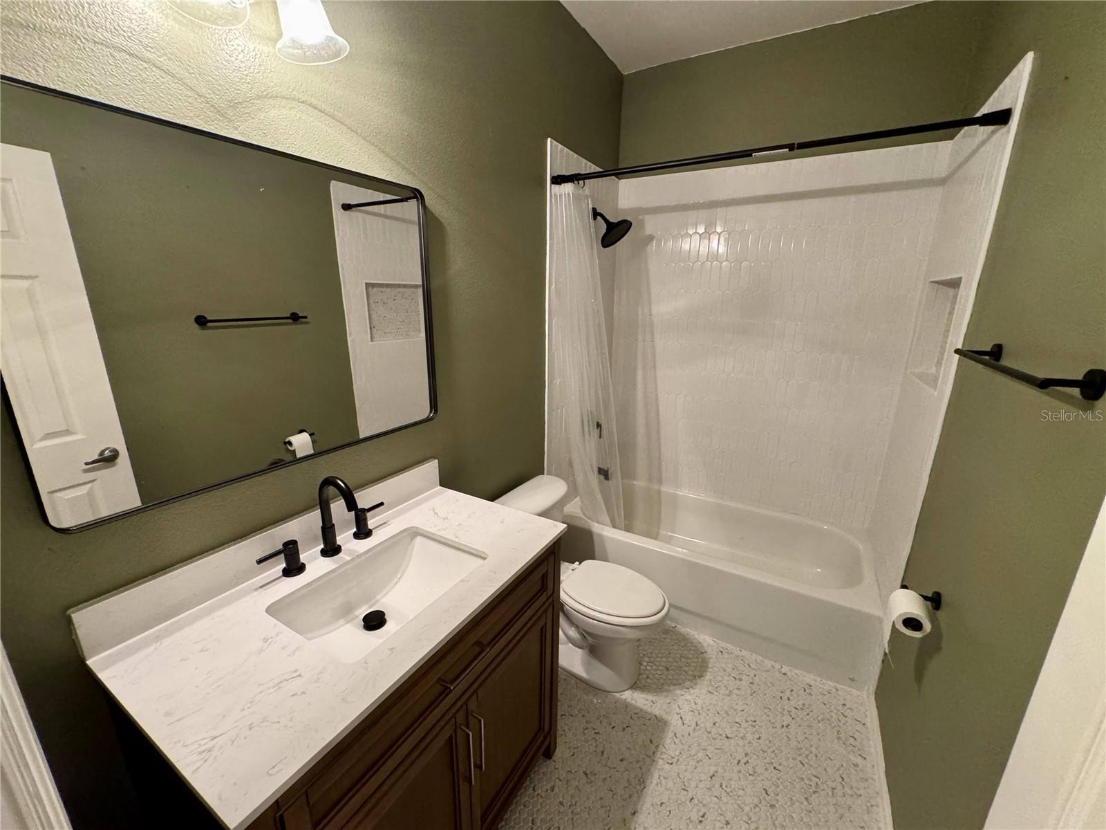 7702 PLANTATION CIR — photo 14