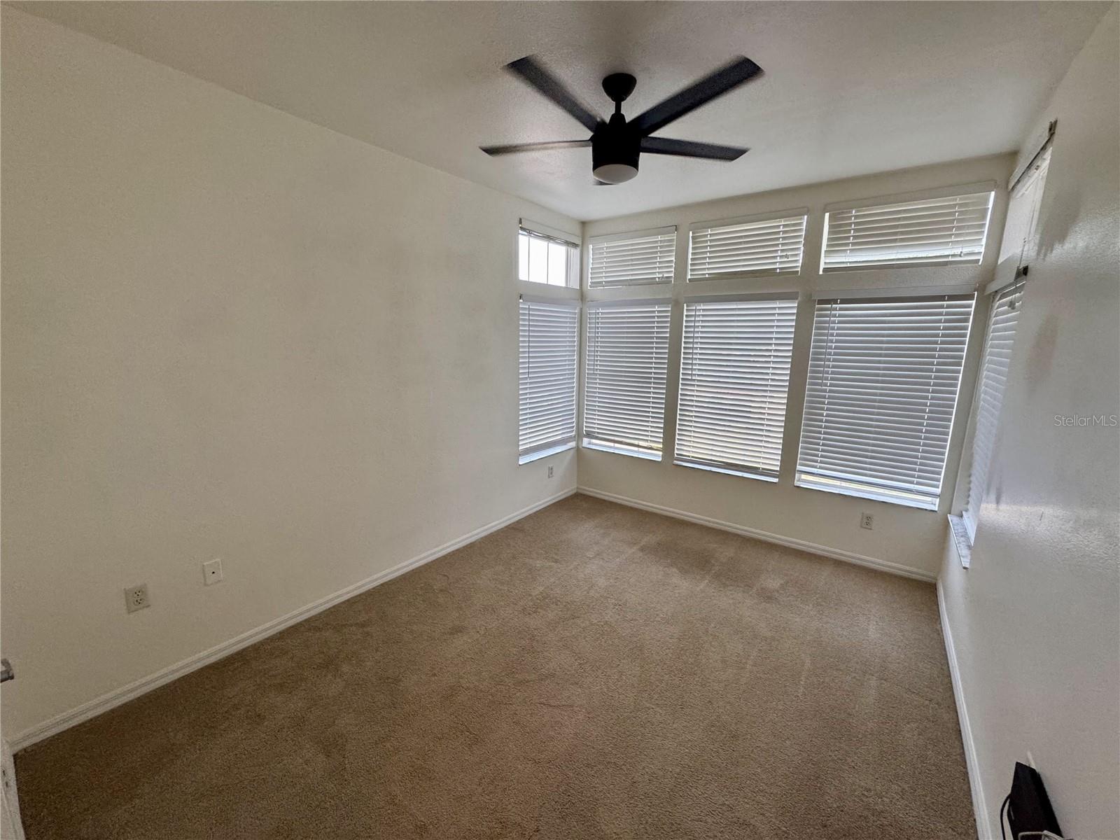 7702 PLANTATION CIR — photo 15