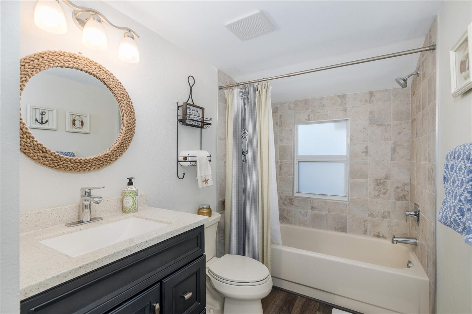 2501 BAY BLVD — photo 21