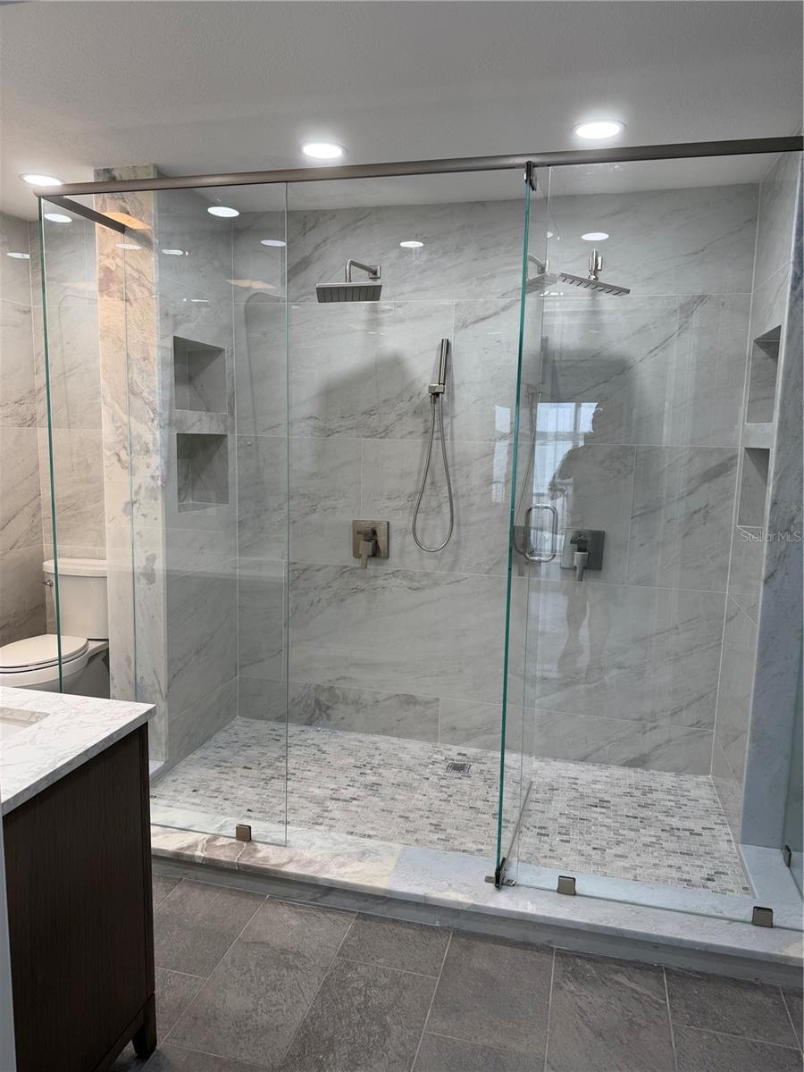 887 S GULFVIEW BLVD — photo 26