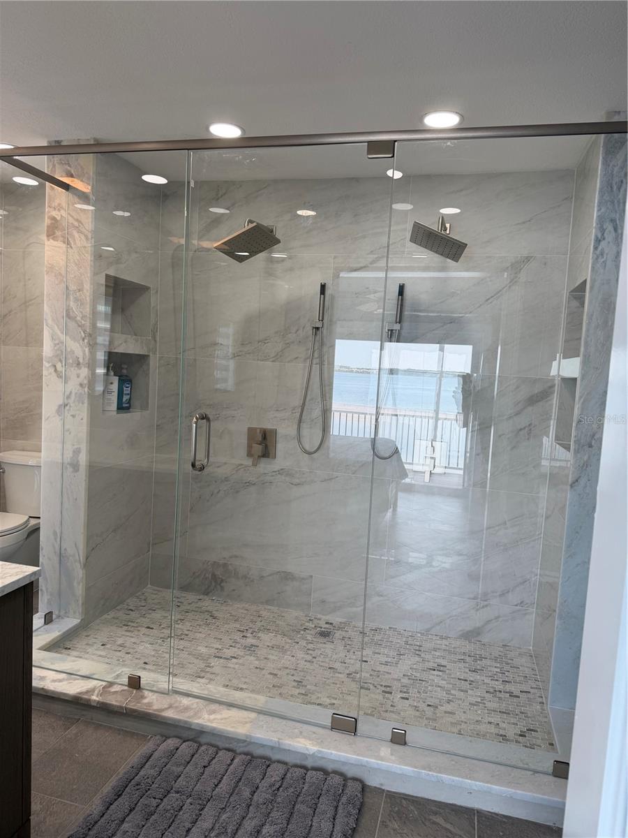 887 S GULFVIEW BLVD — photo 10