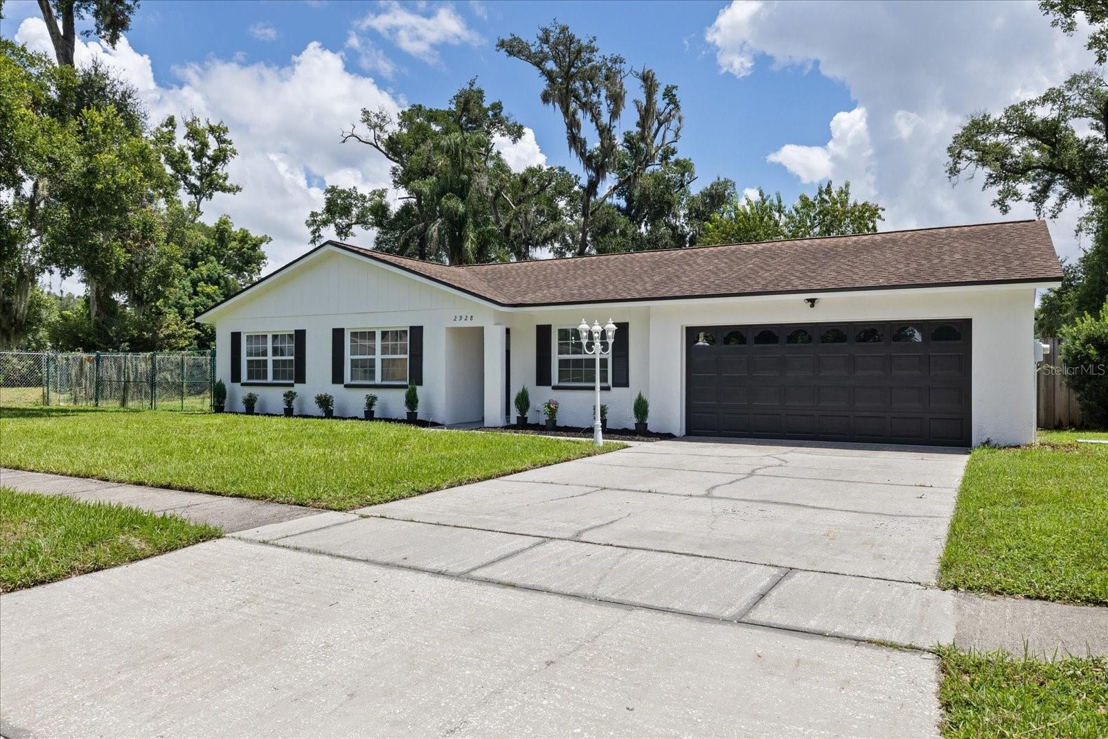 2928 FOREST CIR — photo 3