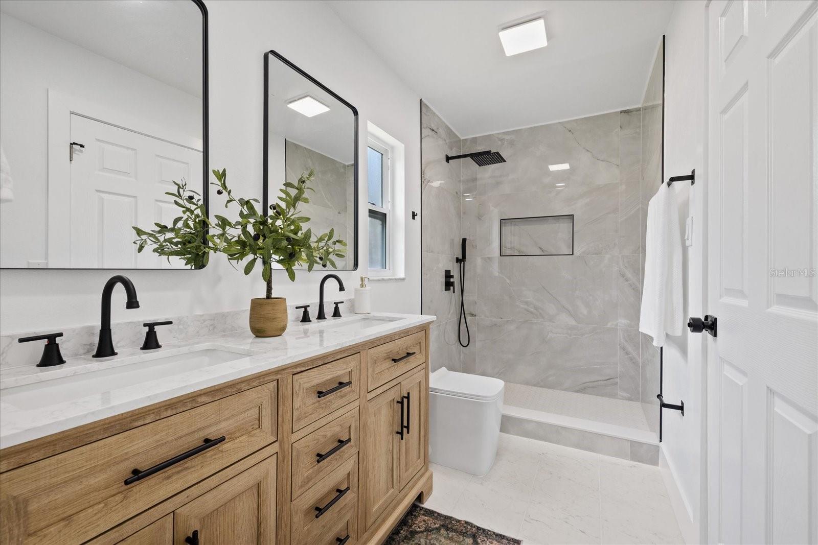 2928 FOREST CIR — photo 27
