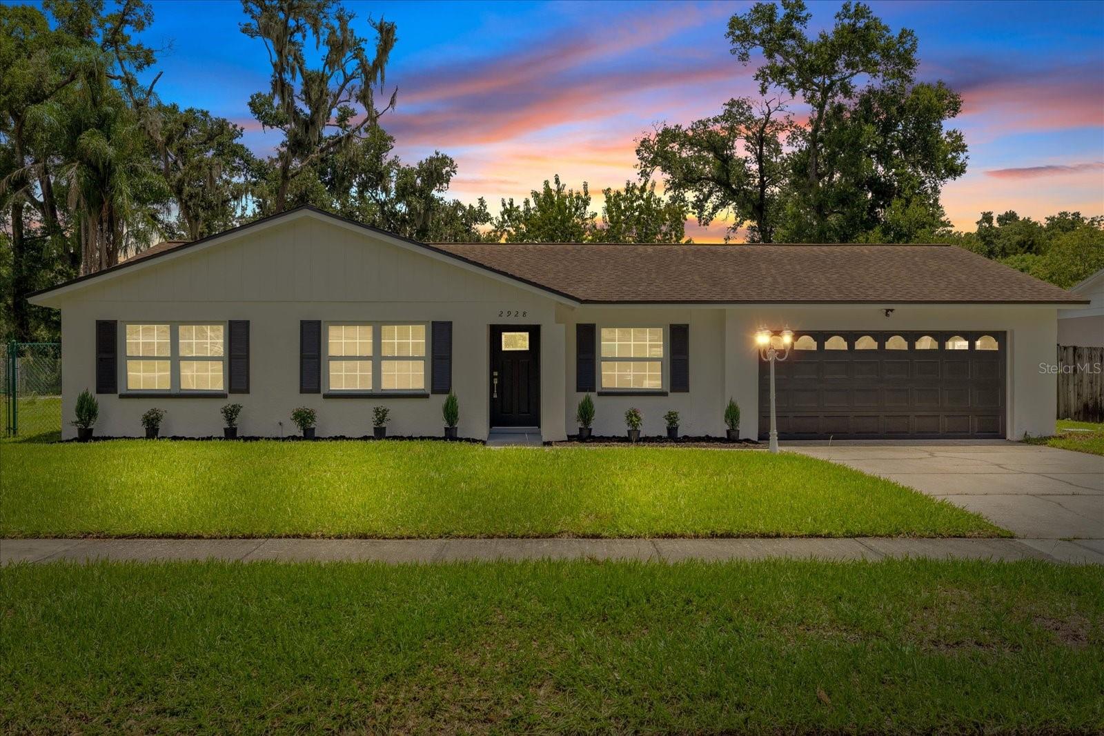 2928 FOREST CIR — photo 2