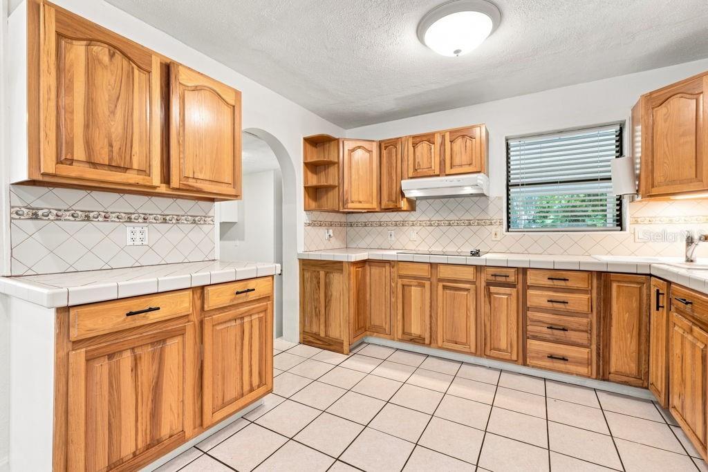 7810 CHAPEL AVE — photo 14